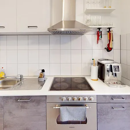 Апартаменты Vinodino Нойштадт-ан-дер-Вайнштрасе